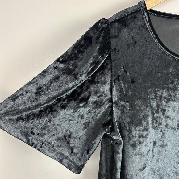 Lucky Brand Black Crushed Velvet Blouse Top Short Sleeve Shirt M Medium - Picture 6 of 10